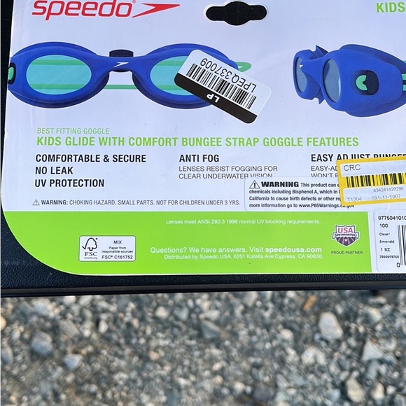 Speedo Swim Goggles - Picture 2 of 2